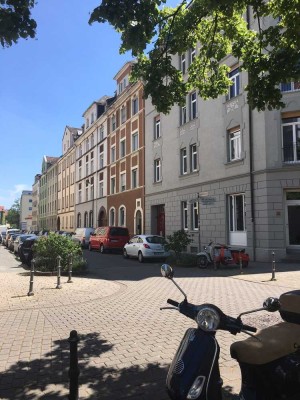 Tolle Dachgeschoßwohnung - WG geeignet - ab dem 01.02.2026 frei!