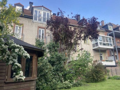 KL - Nähe Stadtpark, EFH mit tollem Garten und 2 Parkplätzen, Sauna