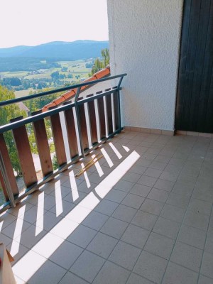 Helle 2-Zimmer Wohnung mit Balkon im 4. OG in Regen