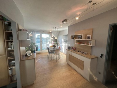 Traumhafte Dachgeschosswohnung in 1220 Wien/Essling: 4 Zimmer, 2 Balkone, Garage!