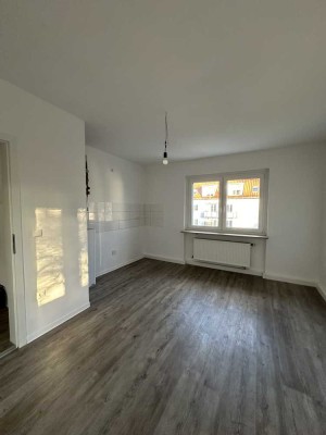 Modernisierte 2-Zimmer-Wohnung mit Balkon