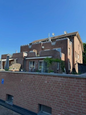 Schöne ETW in begehrter Wohnlage mit großer Süd Terrasse