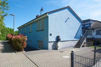 Schöne 1,5  Zimmer Wohnung mit Terrasse und Gartenzugang