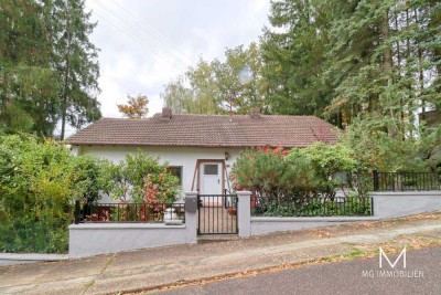 MG - Einfamilienhaus mit Garten und Garage in Obernheim-Kirchenarnbach