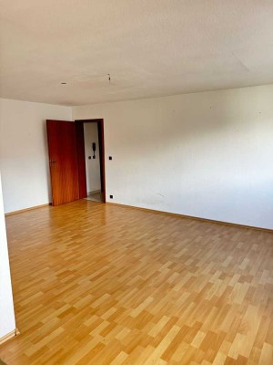 Idyllische zwei Zimmer Wohnung in der Huesstraße
