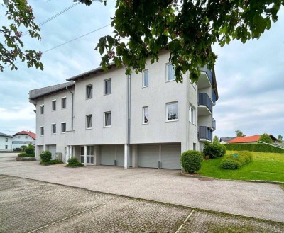 3 ZIMMER WOHNUNG MIT BALKON UND GARAGE - 1 MONAT MIETFREI