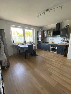Helle 4-ZKDB-Wohnung mit Balkon in Herzogenrath-Kohlscheid