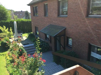 Möblierte 2-Zimmer-Whg mit Gartenterrasse / Garten auf Zeit für 1 Person