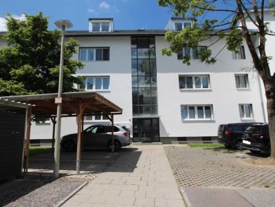 Schöne 3-Zimmer Wohnung mit Balkon und Einbauküche in Landshut