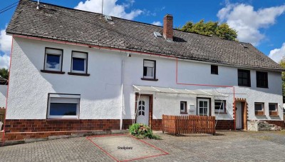 Preiswertes 4 1/2-Zimmer-Einfamilienhaus mit EBK in Roßbach