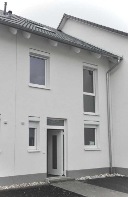 Provisionsfrei: Niedrigenergiehaus in Magstadt