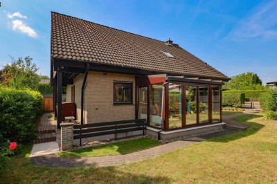 5 Zimmer in Wildauer Spitzenlage | Praxis im Kellergeschoss |
 3 Bäder | 118m²  Wohnfläche