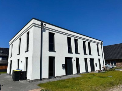 Doppelhaushälfte mit Terrasse in Sittensen