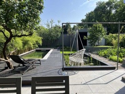 Exklusives Einfamilienhaus mit Naturpool, Sauna und außergewöhnlicher Architektur!