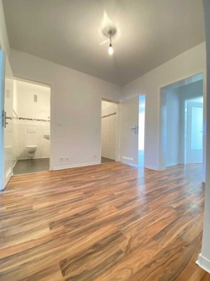 *** ERSTBEZUG NACH SANIERUNG *** Sehr helle 3-Zimmer-Wohnung *** Zentrale Lage in Marl-Drewer ***