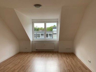 Gräumige und helle 3-Zimmer-Wohnung in Gaarden-Süd