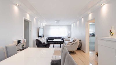 Modernisierte 5-Zimmerwohnung in Köln-Zündorf