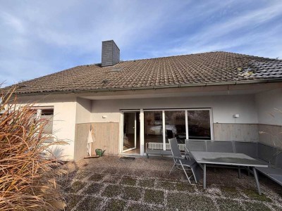 Großzügiges Einfamilienhaus mit Garten und Einbauküche