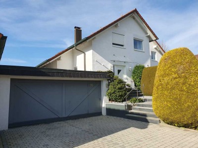 Sehr gepflegtes Einfamilienhaus, möbliert zur Miete inkl. gepflegter Garten und schöne Aussicht