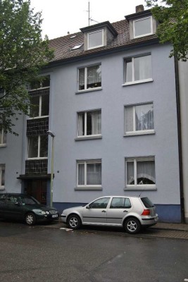 Schöne drei Zimmer Wohnung in Essen, Holsterhausen