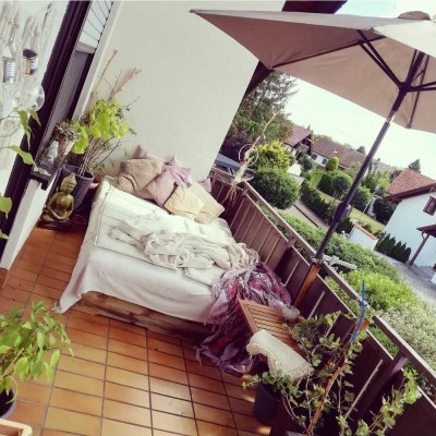 Freundliche 4-Zimmer-Wohnung mit Einbauküche und Balkon in Kreuzäcker, achstetten