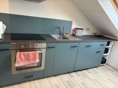 Moderne und helle 3-Zimmer-Dachwohnung