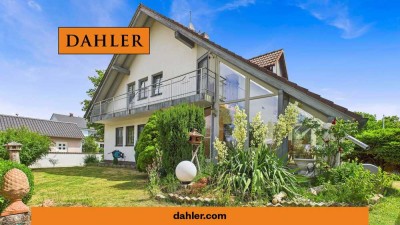 FRISCHER START IM EIGENEN HAUS - FAMILIENPARADIES MIT WINTERGARTEN UND GROSSEM GARTEN