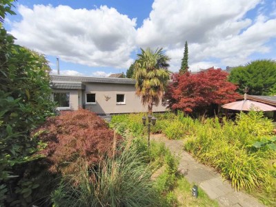 Bungalow – ZENTRAL, nahe Wasserturm – umgeben von Natur pur!