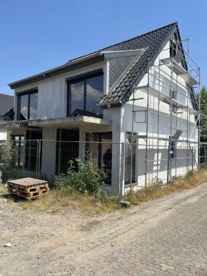 Xanten Vynen: 4 Zimmer Neubau - Doppelhaushälfte, Fertigstellung Juli 2024