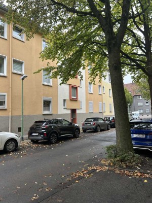 Kleine, gemütliche 2-Zimmer-EG-Wohnung in Essen-Frohnhausen zu vergeben