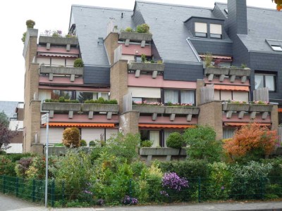 Traum-City-Appartement (gr.Balkon, Fahrstuhl) ideal für Seniorinnen