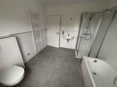 Kernsanierte 5 Zimmer Wohnung mit Balkon in Laer