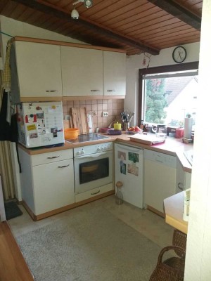 3kl.zi. dachwohnung möbliert befristet an 1person 1.9./1.10.2025
