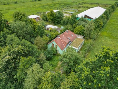 Pferdeliebhaber aufgepasst - wunderschöner Pferdehof in Alleinlage