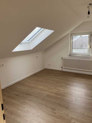 lichtdurchflutete Dachgeschosswohnung