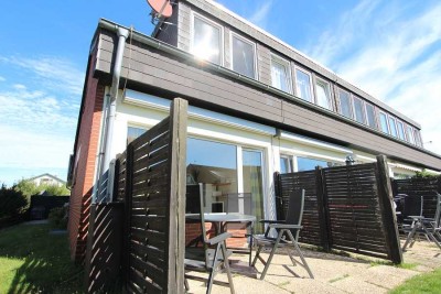 Strandnahes Reihenendhaus mit Süd-Terrasse & Gartenanteil