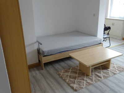 Möblierte 1-Zimmer Wohnung im 4. OG in Nürnberg St. Leonhard
