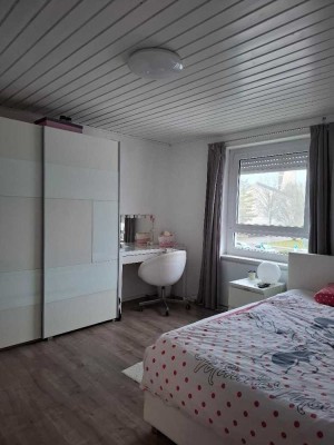 Gemütliche 3-Zimmer-Wohnung mit Balkon in Calw-Heumaden