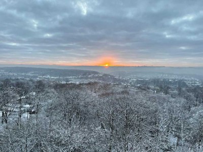 1,5-Zimmer-Wohnung mit traumhafter Aussicht!!