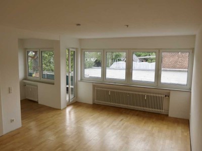 Helle 3-Zimmer-Wohnung mit Balkon in Leichlingen zentral gelegen mit Garage