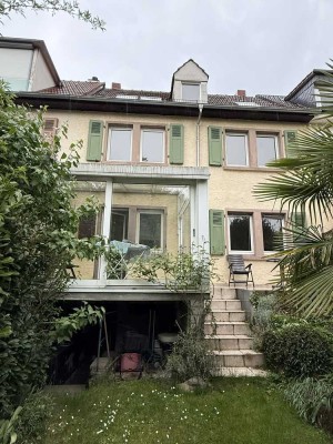 Schönes 6-Zimmer-Reihenmittelhaus in Heidelberg Neuenheim