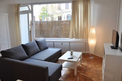 Proivisionsfreie 49qm 1-Zi-EG Wohnung mit Terrasse & Einbauküche im beliebten „Viertel“