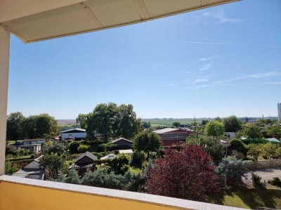 Super Ausblick - Balkon - Fahrstuhl  - Erstbezug nach Sanierung!