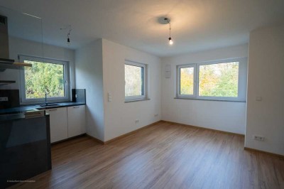 ***Heike Borchers Immobilien***Attraktives Nest für Singles***Ruhige und beliebte Lage in Aubing***