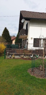 Gepflegtes Einfamilienhaus mit schönem Garten in Gmunden – Ihr neues Zuhause in beliebter Siedlungslage!