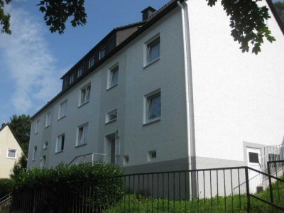 DREI-ZIMMER-WOHNUNG MIT 81 QM WOHNFLÄCHE IN DER RATHMECKE