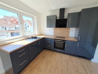 3-Zimmer-Wohnung mit moderner Einbauküche, Garage und Stellplatz in WI-Medenbach