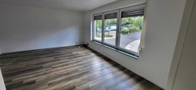 Schöne Wohnung mit viel Platz - 2022 Teilmodernisiert