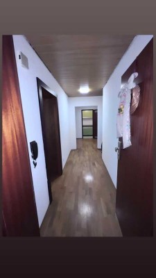 Exklusive, modernisierte 4,5-Zimmer-Wohnung mit Balkon in Sindelfingen