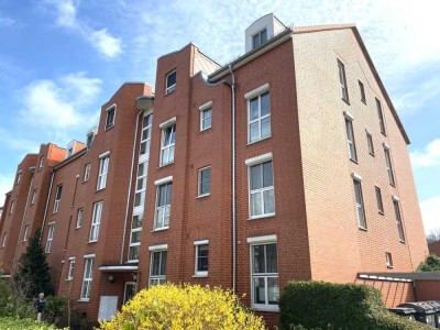 Nähe Bürgerpark! Schöne 2-Zi-Eigentumswohnung mit Balkon und Stellplatz